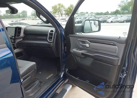 2023 Ram 1500 Big Horn 4X4 5'7 Box z USA, uszkodzony, nr VIN 1C6RRFFGXPN574727